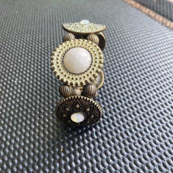 Trio of vintage bracelets - Picture 8 of 9